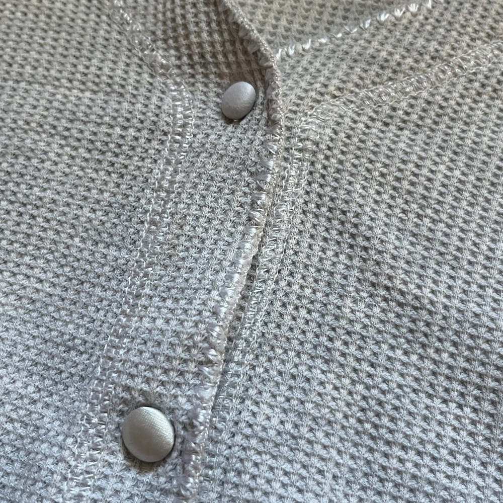 Victoria's Secret Pajamas Matching Set Waffle Knit Button Top/Jogger Lounge Set - Picture 4 of 9